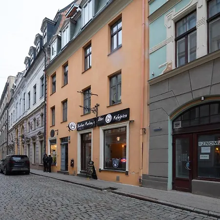 Daire Old Town Spacious Loft Nearby The Livu Square Riga