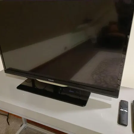 Old Town Charm One Bedroom Spacious Loft Nearby The Livu Square