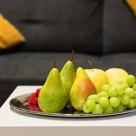 Old Town Charm One Bedroom Spacious Loft Nearby The Livu Square * Riga